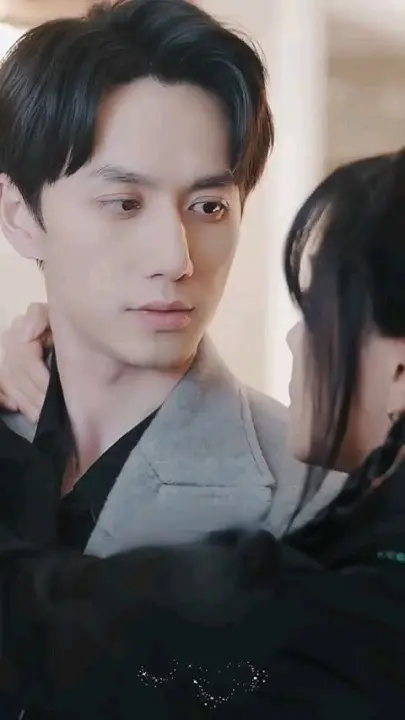 《就想和你谈恋爱》：当欢喜冤家遇上心动信号，一场甜蜜“意外”的爱情故事